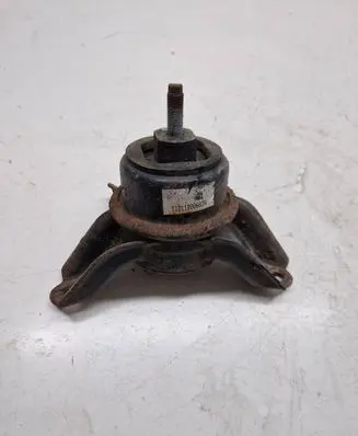 KIA Sportage Engine mount bracket 11D11800683A