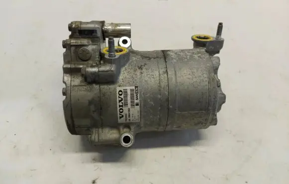 Volvo XC60 Air conditioning (A/C) compressor (pump) 32260523