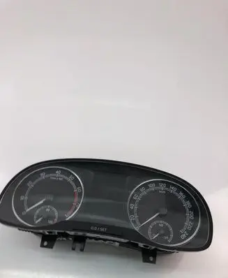 Speedometer (instrument cluster)