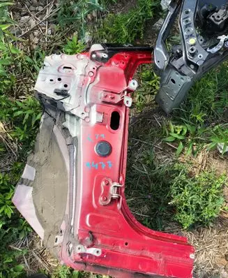 Front quarter panel