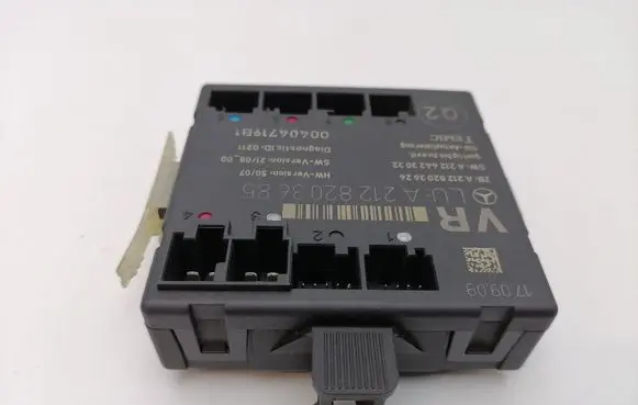 Mercedes-Benz C W204 Door control unit/module A2128203685 A2128203626 A2124423032