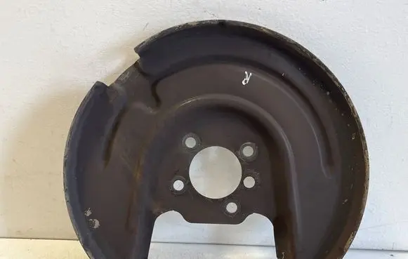 Audi Q2 - Rear brake disc plate dust cover 5Q0615612