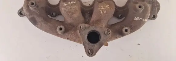 Mitsubishi L200 Exhaust manifold