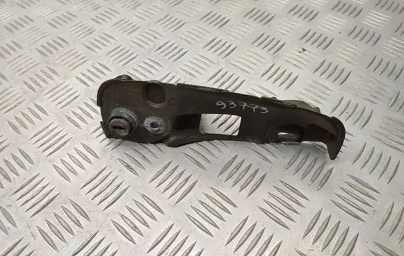 Opel Vivaro Front door lock (next to the handle) 7700311817