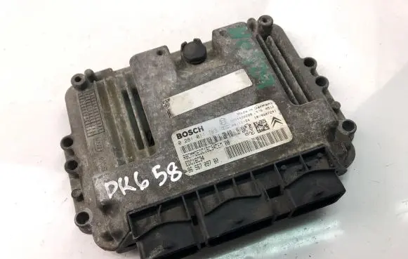 Peugeot 206 Engine control unit/module ECU 9656709780 0281011783