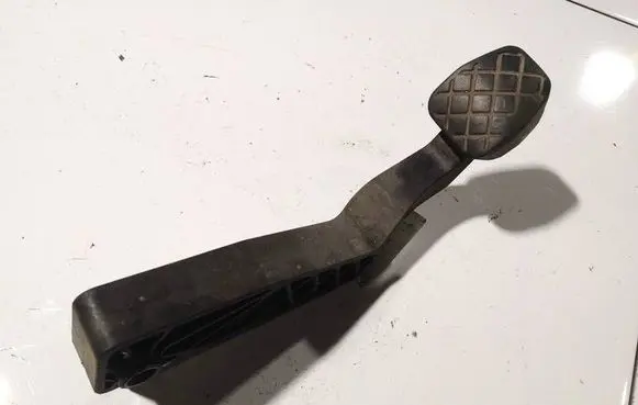 Audi A2 Clutch pedal 
