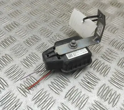 Porsche Panamera (971) Alarm system siren 5Q0951605A 971951217B