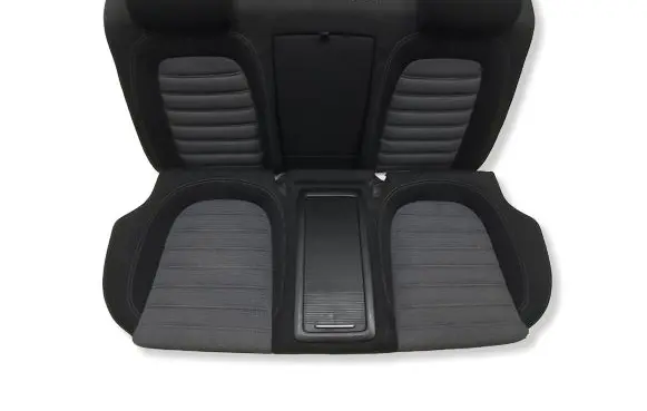Volkswagen PASSAT CC Second row seats 