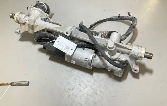 Volvo XC40 Steering rack 32254623