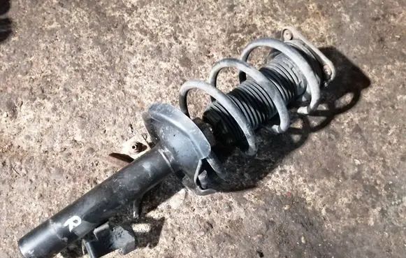 Ford Focus C-MAX Front shock absorber with coil spring
