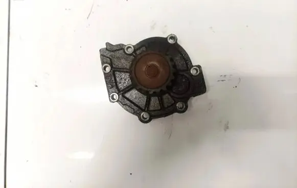 Volvo S60 Water pump