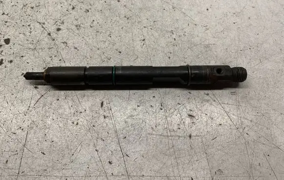 Audi A6 S6 C5 4B Fuel injector 059130201E 0432133836