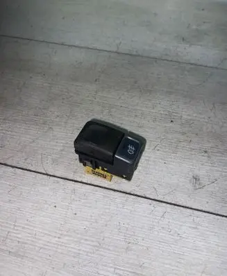 Volvo V70 Fog light switch 9162961