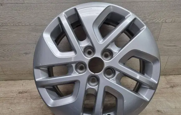 Renault Trafic III (X82) R17 alloy rim 93866154