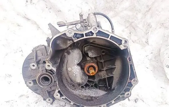 Opel Astra J Manual 5 speed gearbox 55194293
