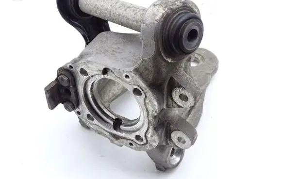BMW X5 F15 Stub axle 6770984