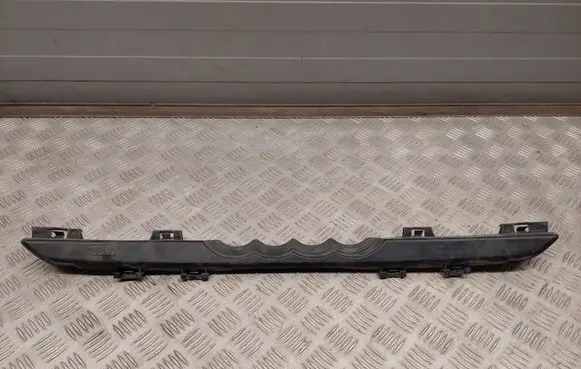 Audi A3 S3 8V Radiator trim 8V5853037 8V5853037C