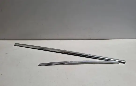 Jaguar XJ X351 Rear door trim (molding)