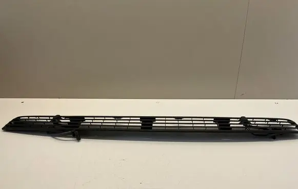 Volkswagen Transporter - Caravelle T4 Bonnet/hood grill 701819103
