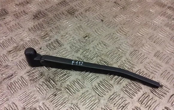 BMW 1 E81 E87 Rear wiper blade arm 7199565