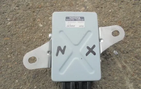 Lexus NX Fuel injection pump control unit/module 8957078010