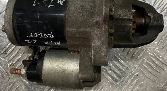 Alfa Romeo 159 Starter motor M000T35471 939A5000