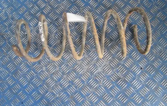 Chrysler Grand Voyager III Front coil spring
