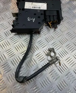 Mercedes-Benz E W212 Positive cable (battery) A2125400581