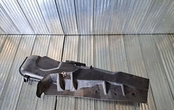 Ford Focus C-MAX Fender mounting bracket 3M51R02477AK PPFD20