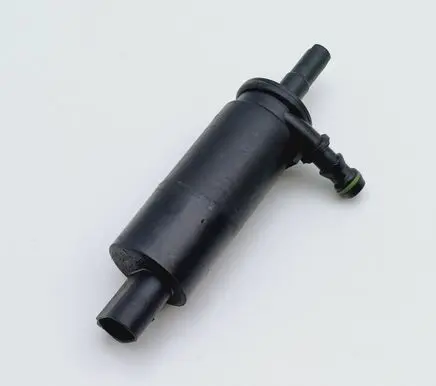 Volkswagen Golf V Headlight washer pump 3B7955681
