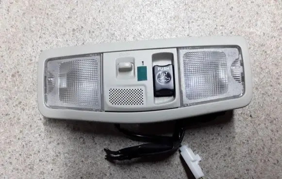 Mitsubishi Outlander Front seat light 8401A009