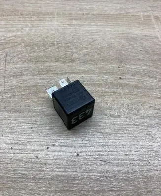 Audi A3 S3 8P Other relay 3D0951253A 433