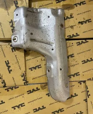 Mazda CX-7 Other exhaust manifold parts 