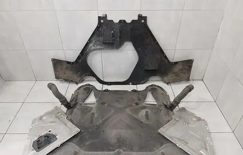 Lamborghini Aventador Gearbox bottom protection 4T0825205