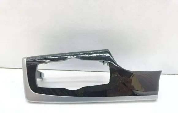 BMW 5 F10 F11 Panel trim 9192935