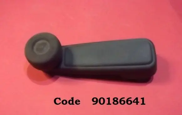 Opel Kadett E Front door window winding handle 90186641