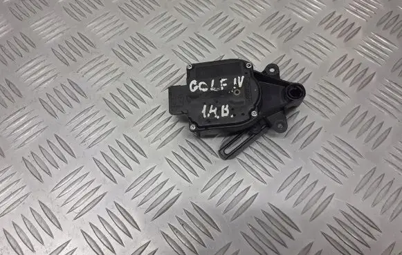 Volkswagen Golf IV Central body control module 1J0907511