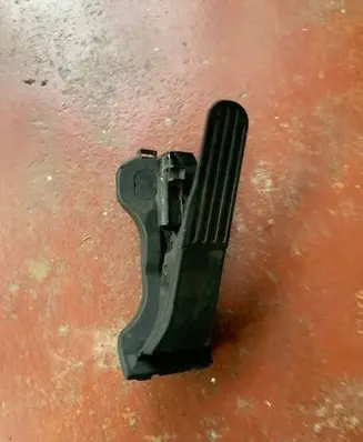 Volkswagen Golf VI Accelerator throttle pedal 1K1721503AA 6PV01049850 1025210