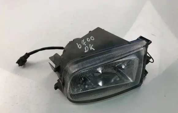 Nissan Micra Front indicator light E130333