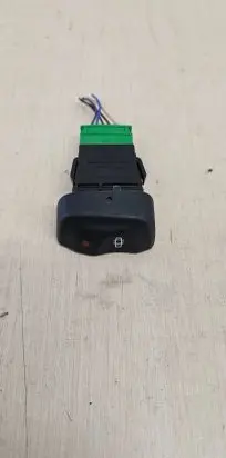 Renault Megane I Central locking switch button 841242b