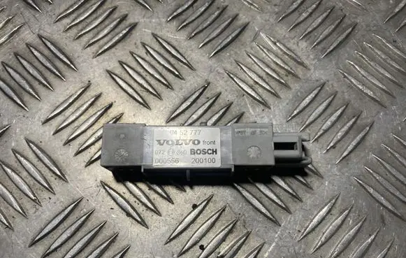 Volvo V70 Airbag deployment crash/impact sensor 9452777 200100 000556