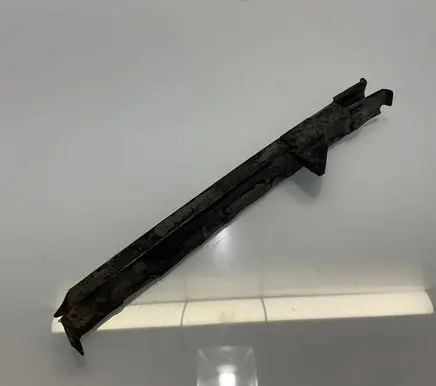 Mercedes-Benz E W211 Front bumper mounting bracket A2118801214 2118801214