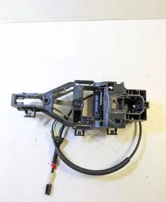 Chrysler Pacifica Sliding door exterior handle/bracket 68230688AF