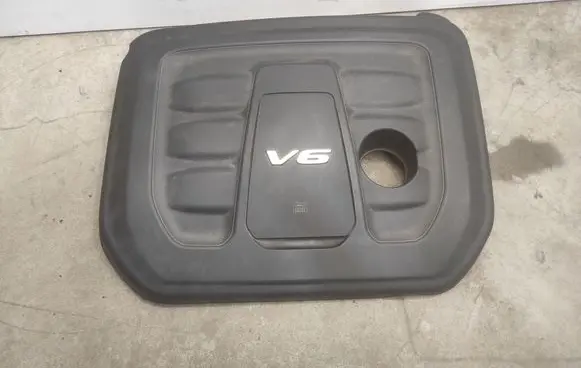 Dodge Durango III Engine cover (trim) 05281383AE