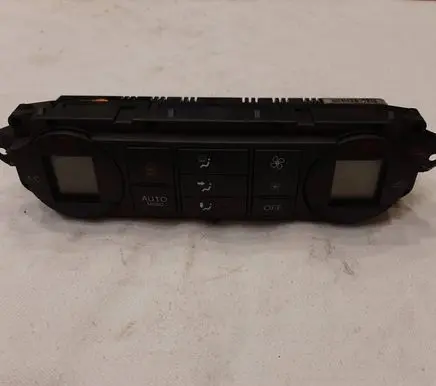 Ford Focus Climate control unit 3M5T18C612AK