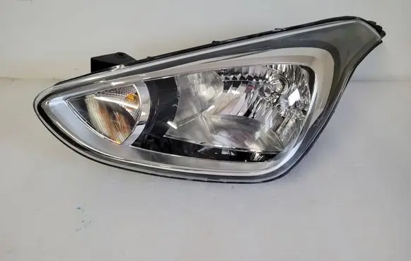 Hyundai i10 Headlight/headlamp 92101B9000