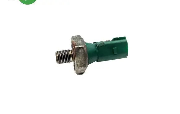 Volkswagen Eos Oil pressure sensor 03C919081