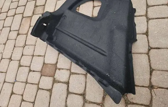 Opel Mokka B Trunk/boot side trim panel 98353562ZD