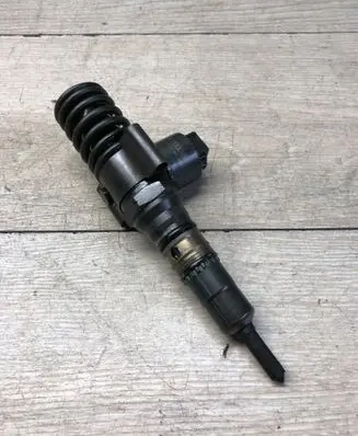 Audi A3 S3 8V Fuel injector 03G130073G