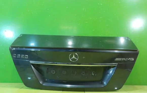 Mercedes-Benz C W204 Tailgate/trunk/boot lid KOMPLETNA XP174